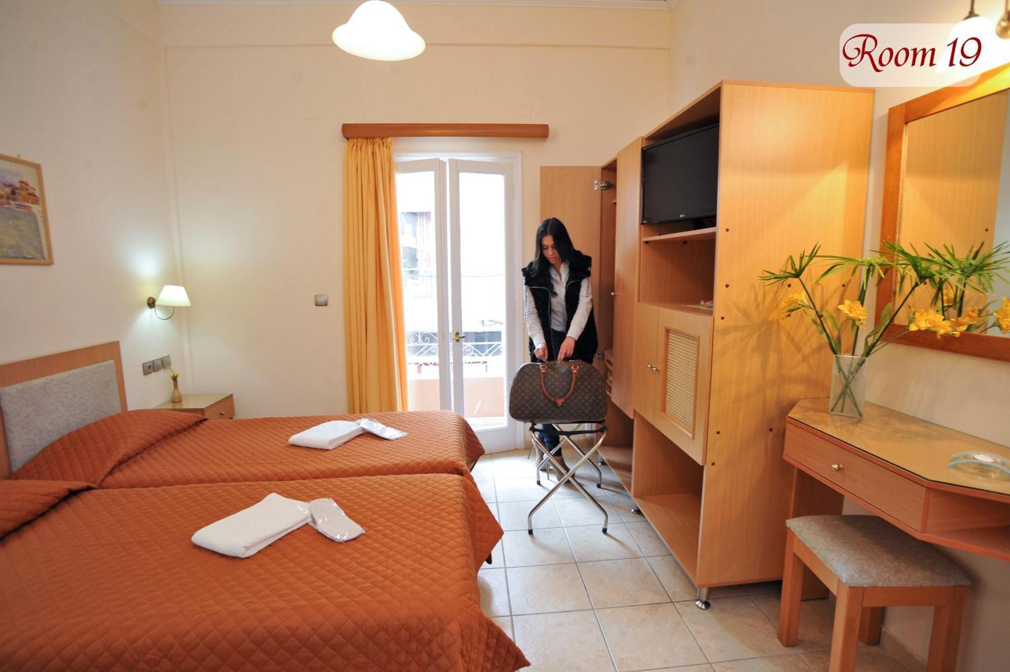 Apollon Hotel アルゴス エクステリア 写真